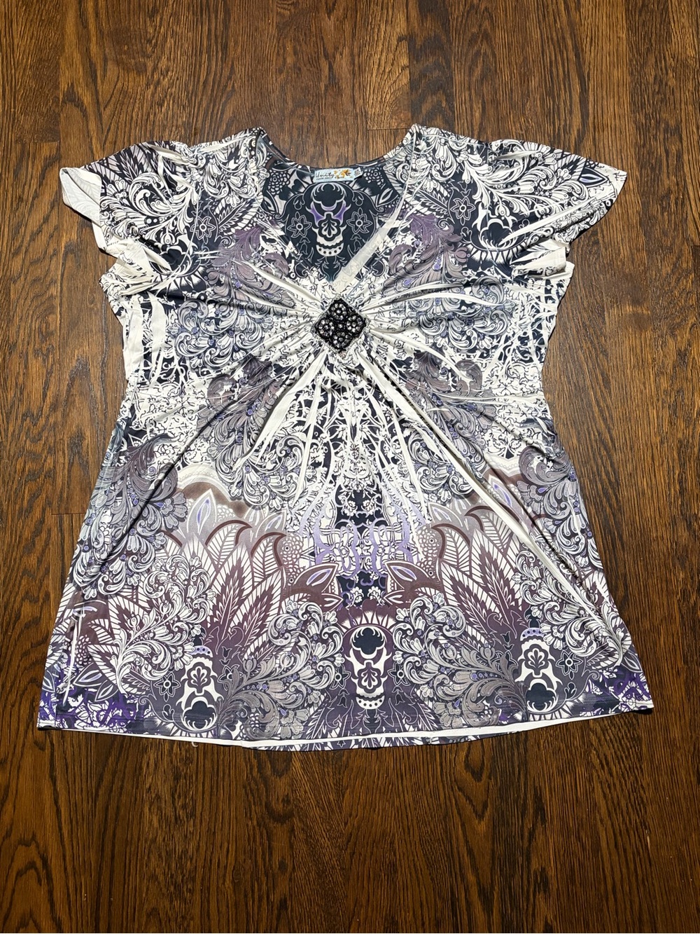 World Unity V-Neck Embellished Tunic Top - Purple & White Plus Size 2X